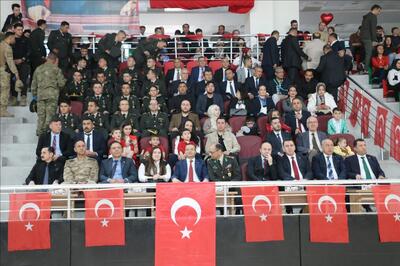 cizre-kaymakamligi-ve-ilce-milli-egitim-mudurlugu-tarafindan-duzenlenen-23-nisan-ulusal-egemenlik-ve
