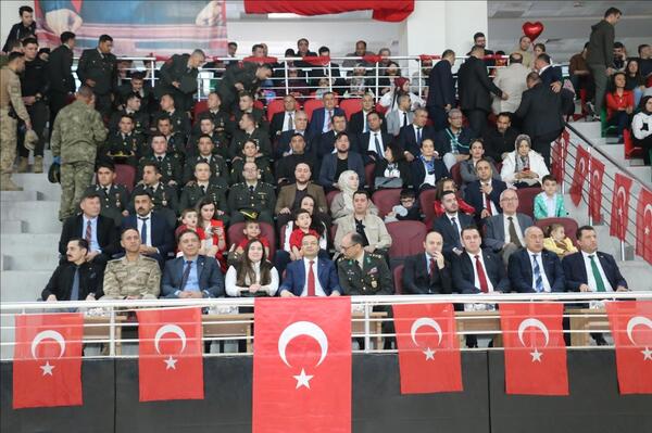 cizre-kaymakamligi-ve-ilce-milli-egitim-mudurlugu-tarafindan-duzenlenen-23-nisan-ulusal-egemenlik-ve