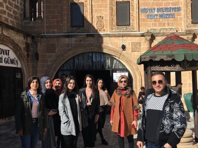 Meslek Yüksekokulumuz Midyat Gezisi Düzenledi. 